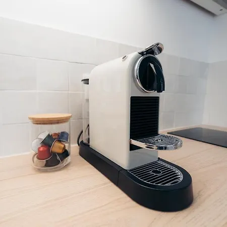 Le Petit Bellifontain Апартаменты Фонтенбло